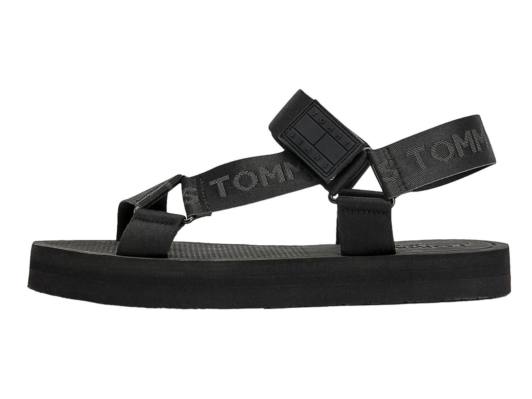 Sandalia negra Tommy Hilfiger para hombre con correas ajustables y suela de EVA.