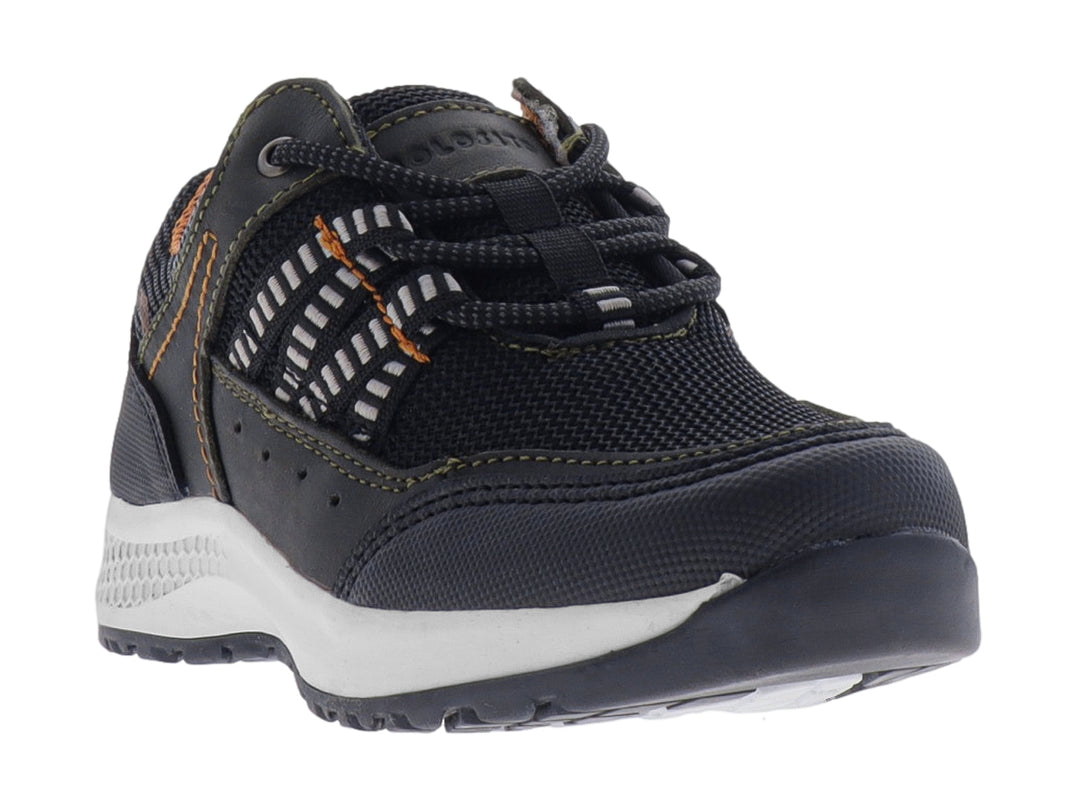 Bota infantil Nevada color verde oscuro con detalles naranjas y suela blanca.