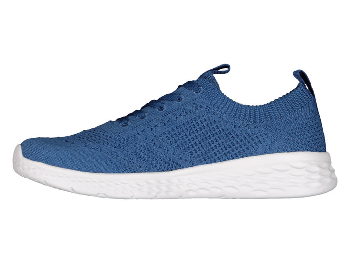 Tenis deportivos Charly de color azul con suela blanca y tejido transpirable.