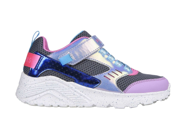Tenis SKECHERS ONE LITE infantiles multicolor con detalles iridiscentes y suela blanca.