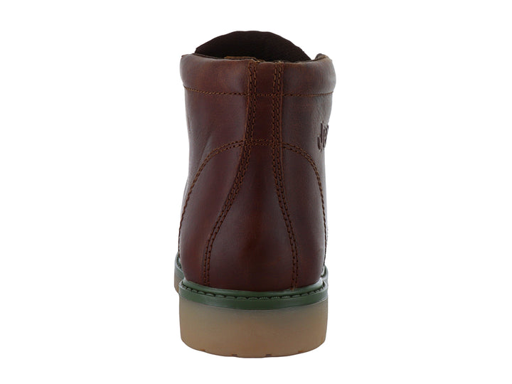 Bota casual color marrón con detalles en verde y beige en la suela, marca Jeep.