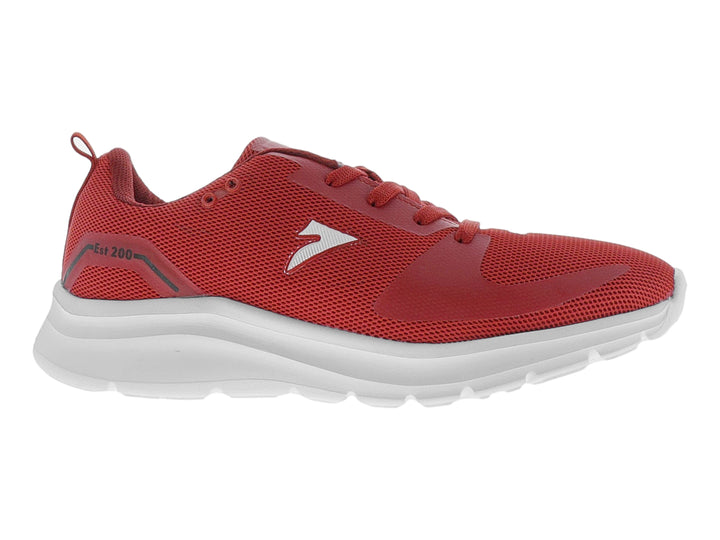Tenis deportivos de baloncesto color rojo con suela blanca.