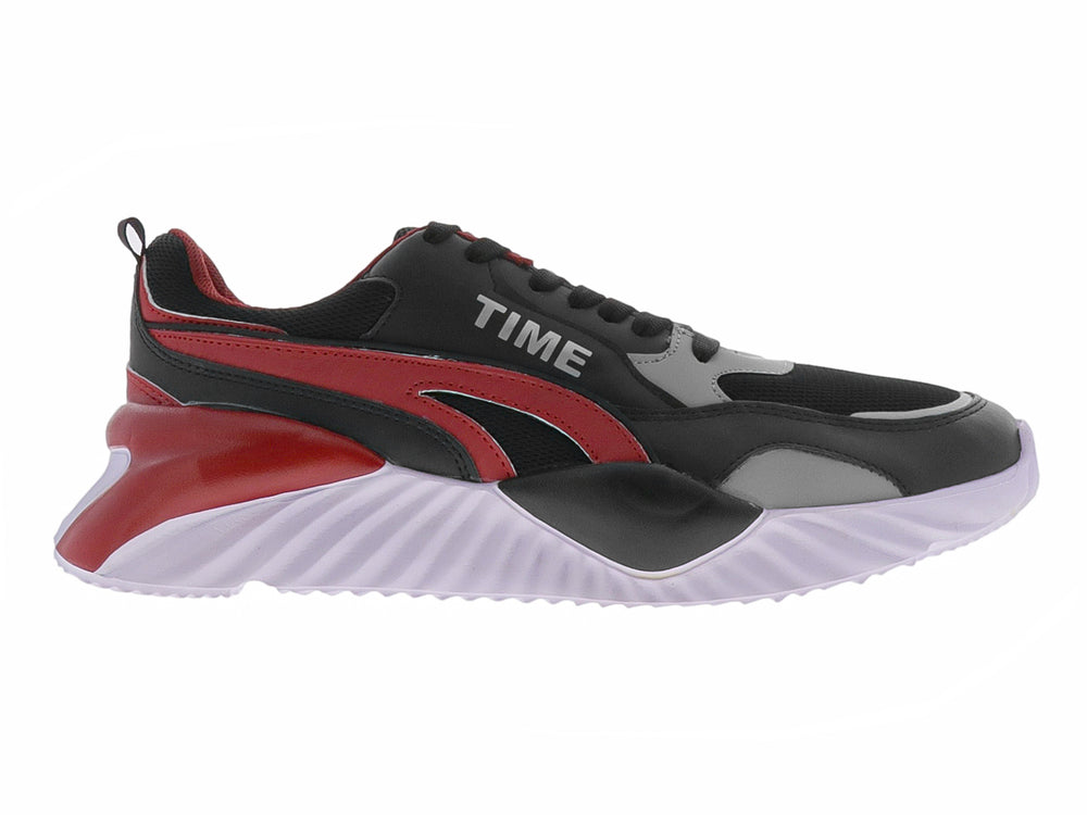 Tenis de baloncesto Sport Time color negro con detalles en rojo y gris y suela blanca.