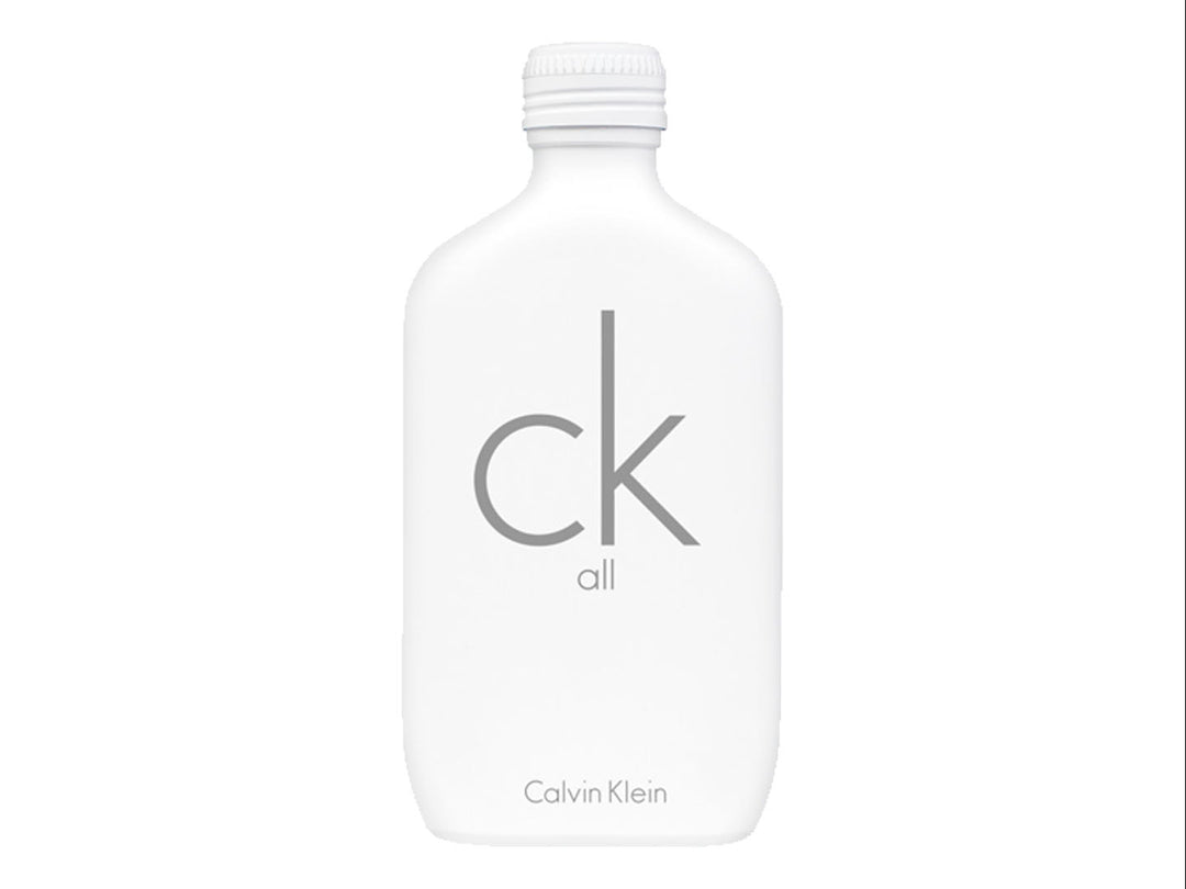 Botella de perfume Calvin Klein CK All de 100 ml en color blanco mate junto a su caja gris.