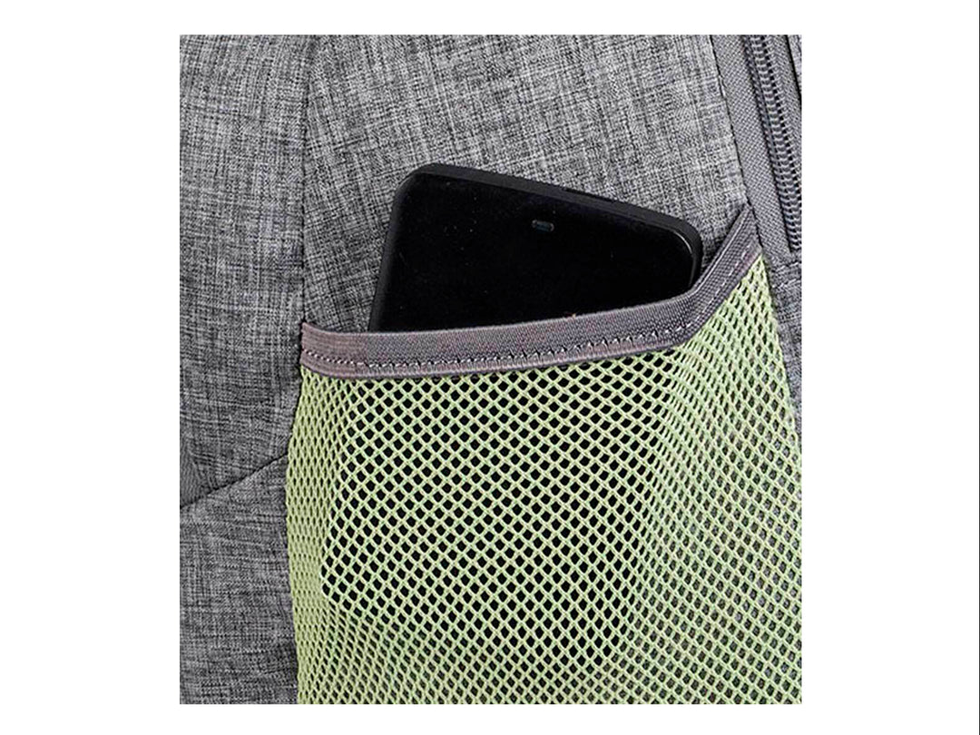 Mochila Samsonite color gris jaspeado con detalles en verde lima y diseño ergonómico.