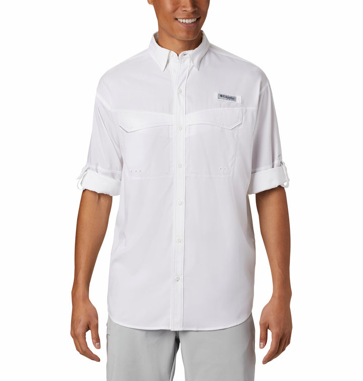Camisa Columbia Low Drag Offshore color blanco, manga larga con bolsillos en el pecho.
