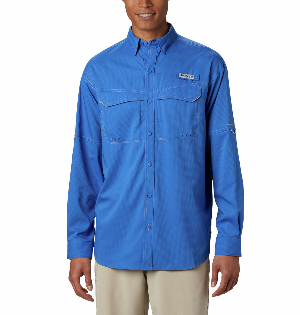Camisa Columbia de manga larga en color azul vívido con bolsillos frontales y cuello.