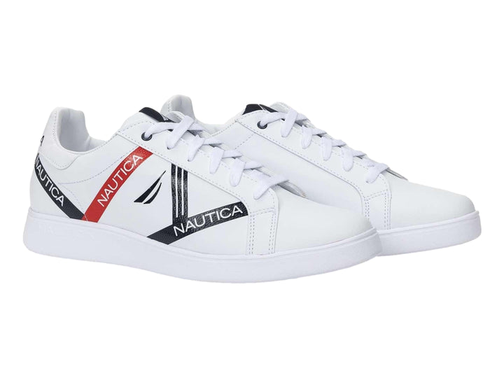 Tenis blancos Nautica de estilo casual con agujetas y suela blanca.