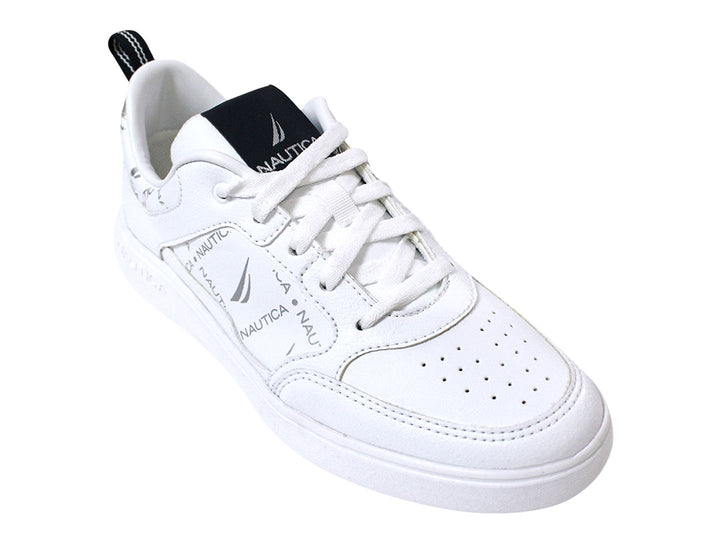 Tenis blancos Nautica Cenic de corte bajo con detalles en plata y negro.