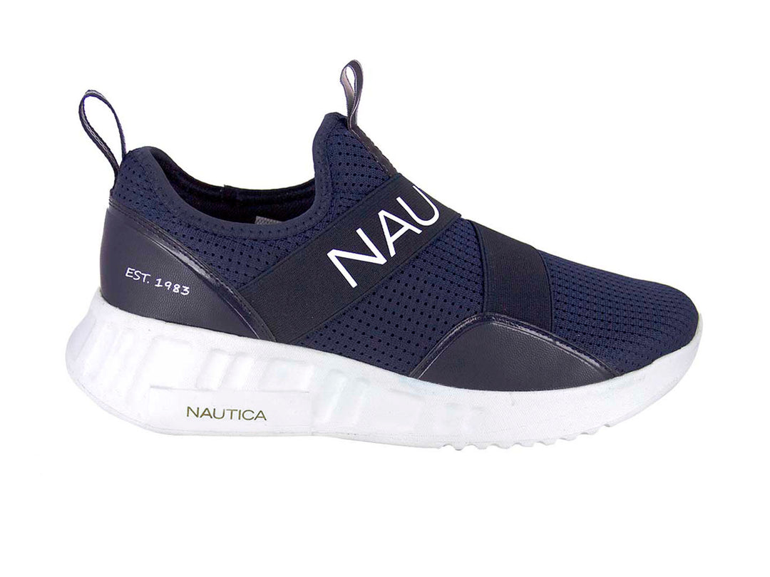 Tenis deportivos Nautica color marino con suela blanca y diseño sin agujetas.