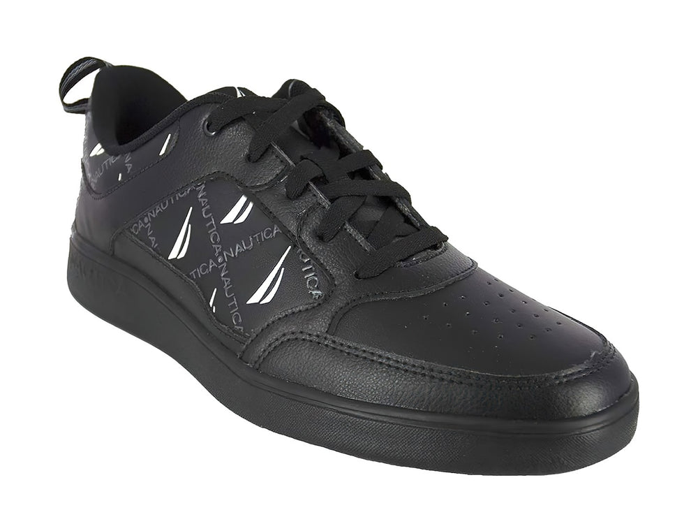 Tenis deportivos color negro de la marca Nautica con detalles en blanco y amarillo.
