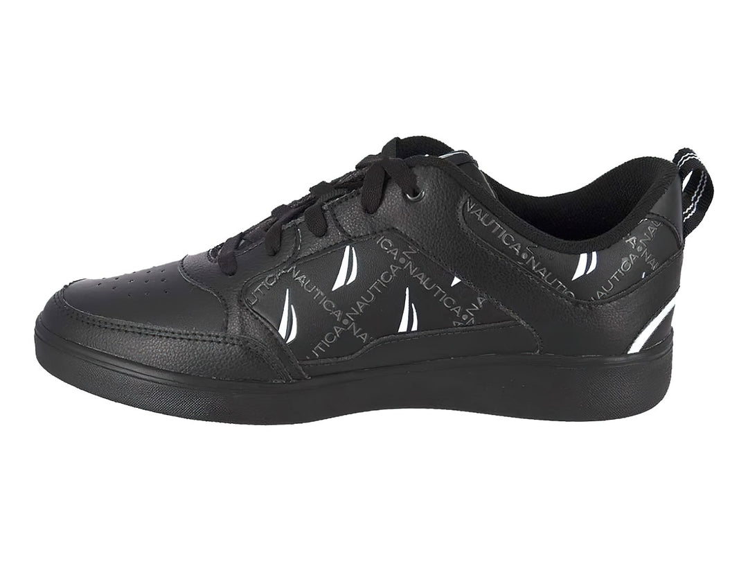 Tenis deportivos color negro de la marca Nautica con detalles en blanco y amarillo.
