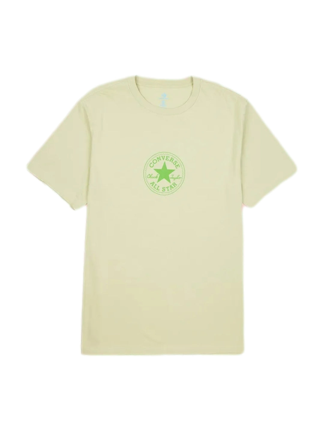 Playera Converse color Olive Aura con logo de estrella en el centro y cuello redondo.