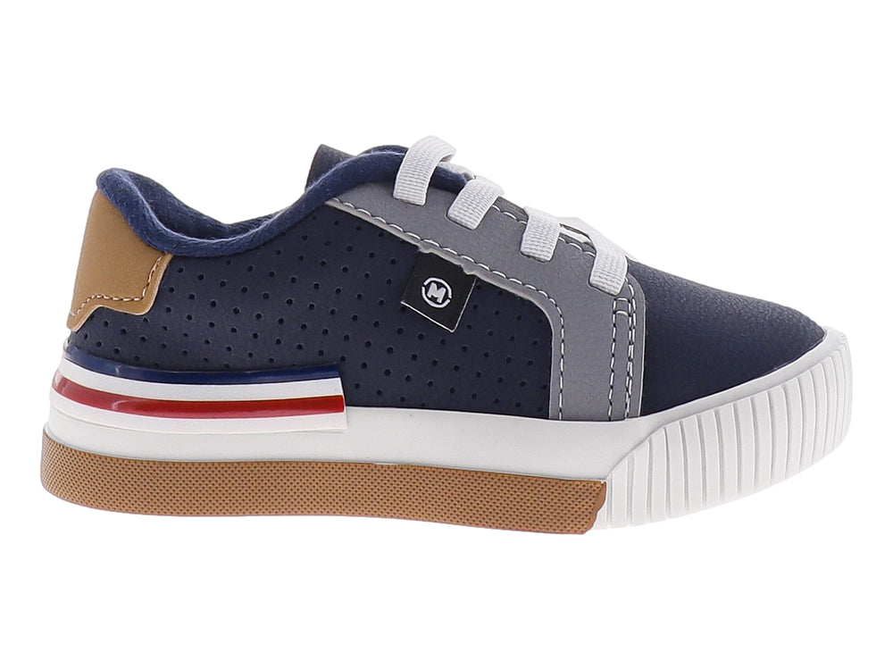 Tenis infantiles color azul marino y gris con suela blanca y detalles laterales.