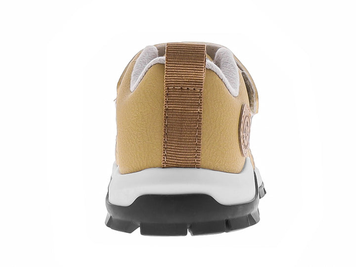 Zapato deportivo infantil color mostaza con agujetas blancas y suela negra