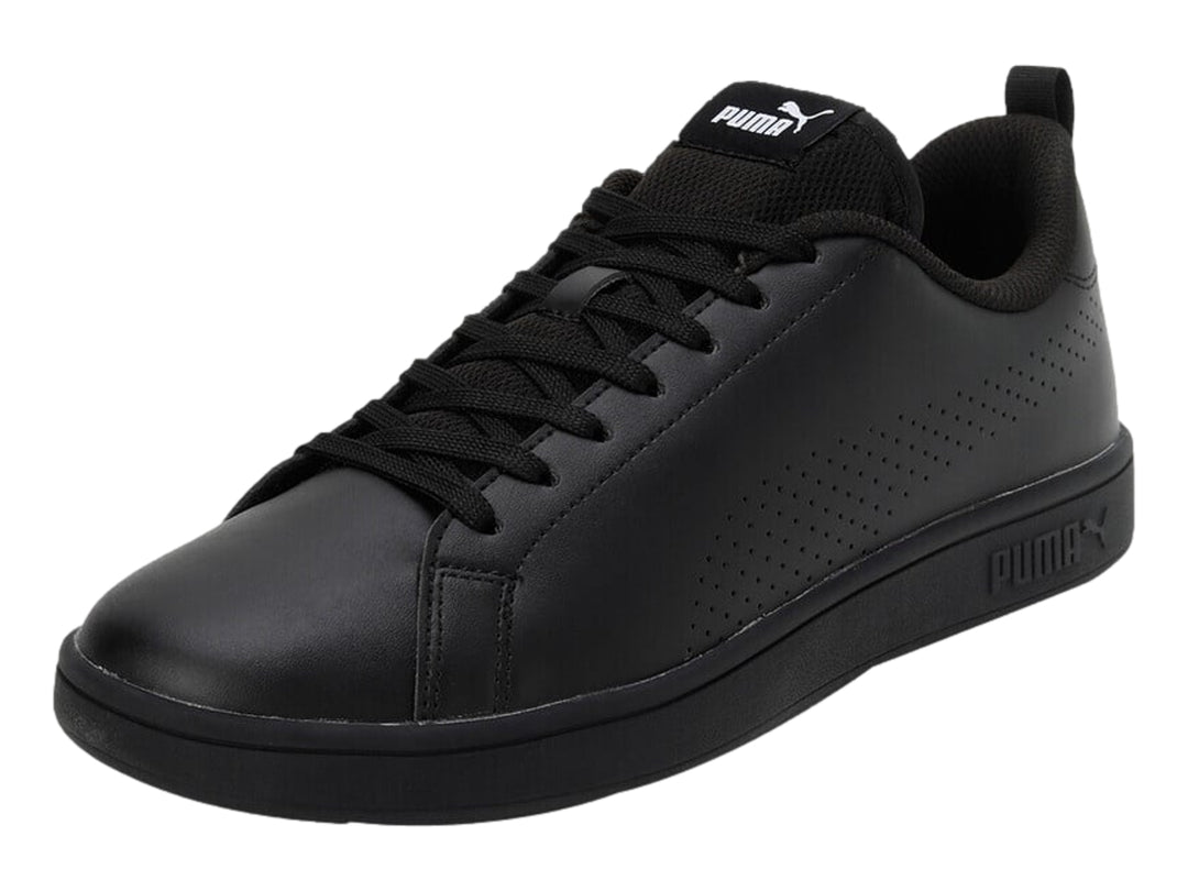 Tenis PUMA Smash Ace color negro, vista lateral, diseño deportivo y casual.