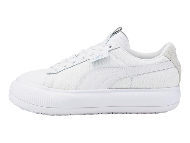 Tenis PUMA Suede Mayu ST WNS color blanco con suela de plataforma y detalles en gris claro.
