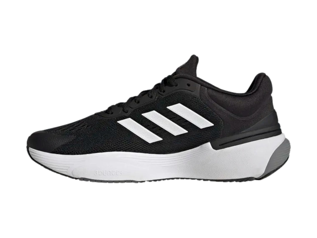 Tenis deportivos Adidas Response Super 3.0 color negro con suela blanca y gris.
