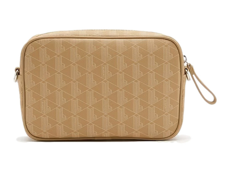 Bolso bandolera Lacoste color beige con estampado de monograma y correa ajustable.