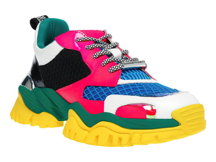 Tenis Steve Madden multicolor con suela gruesa amarilla y detalles en fucsia, verde y azul.