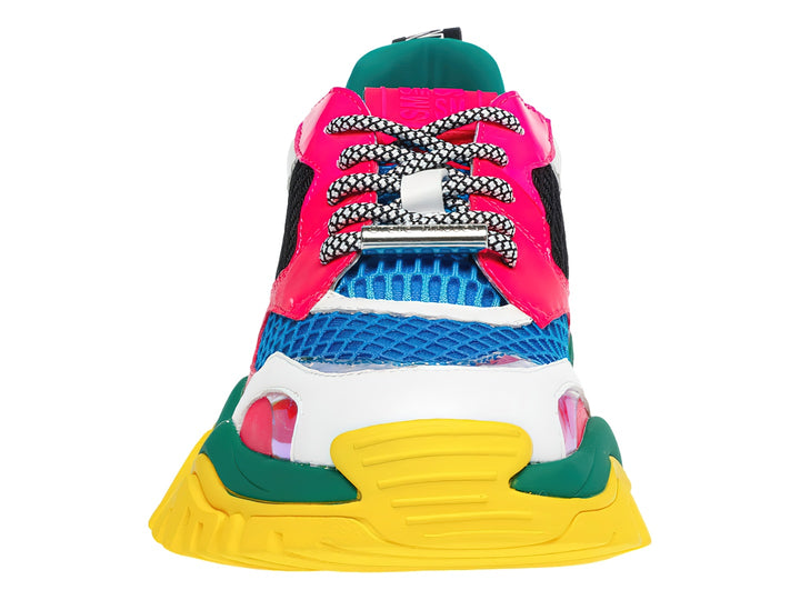 Tenis Steve Madden multicolor con suela gruesa amarilla y detalles en fucsia, verde y azul.
