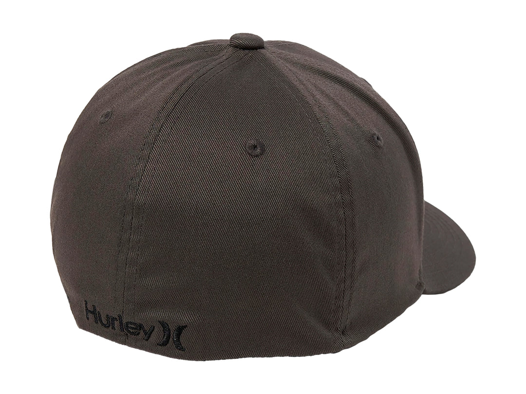 Gorra Hurley color gris oscuro con logotipo bordado en negro en el frente.