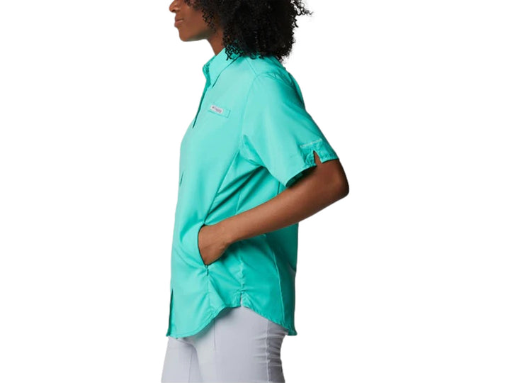 Camisa Columbia PFG de manga corta en color turquesa eléctrico para mujer.