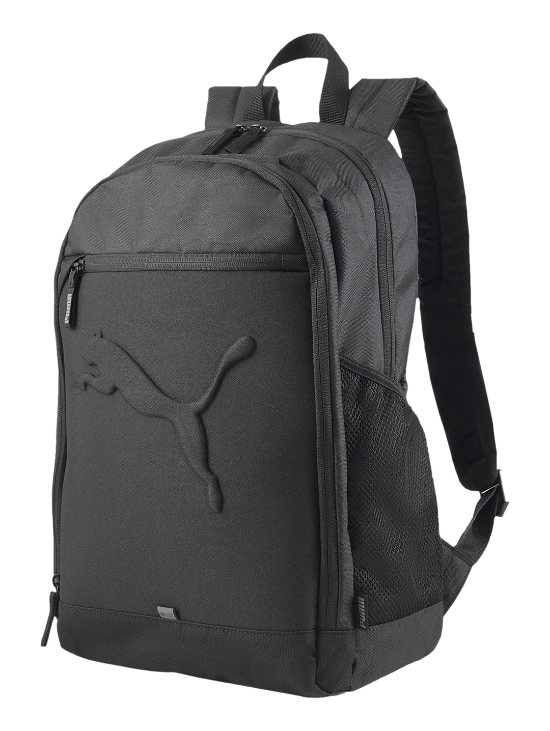 Mochila Puma Buzz de color negro con logo frontal en relieve y bolsillo lateral de malla.