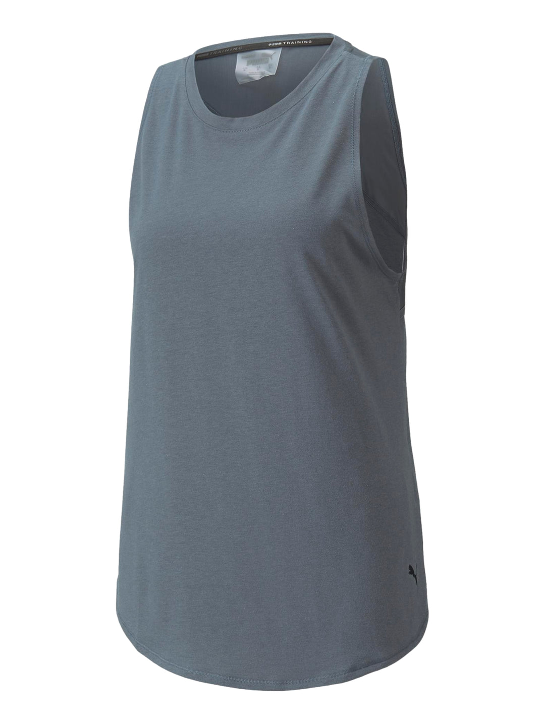 Mujer vistiendo una camiseta deportiva sin mangas de color gris azulado oscuro.