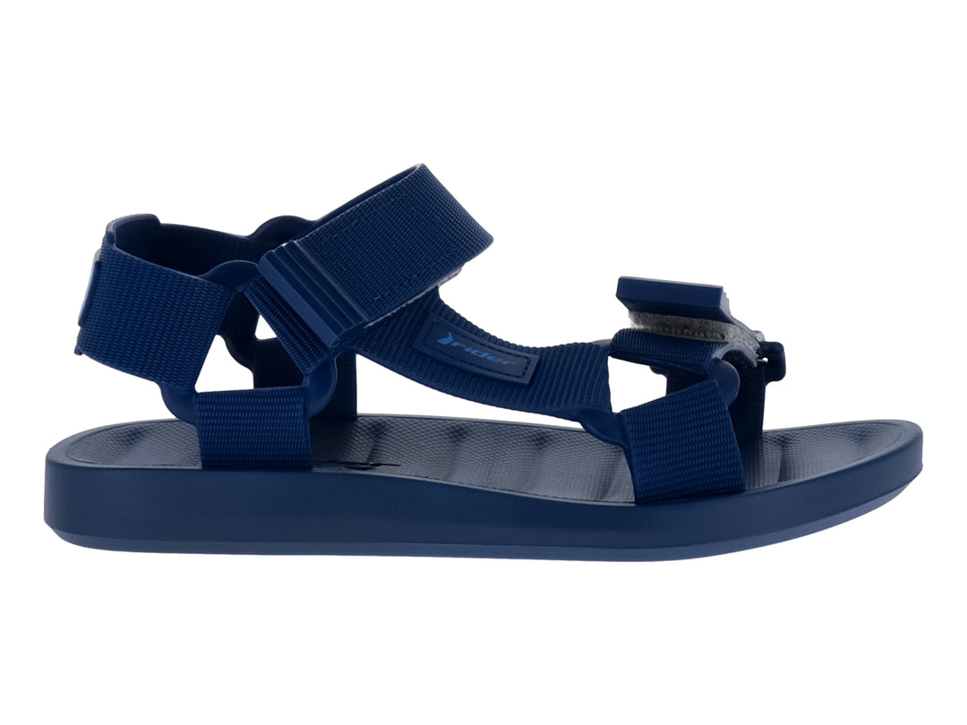 Sandalia Rider azul para niño con correas ajustables y suela cómoda.