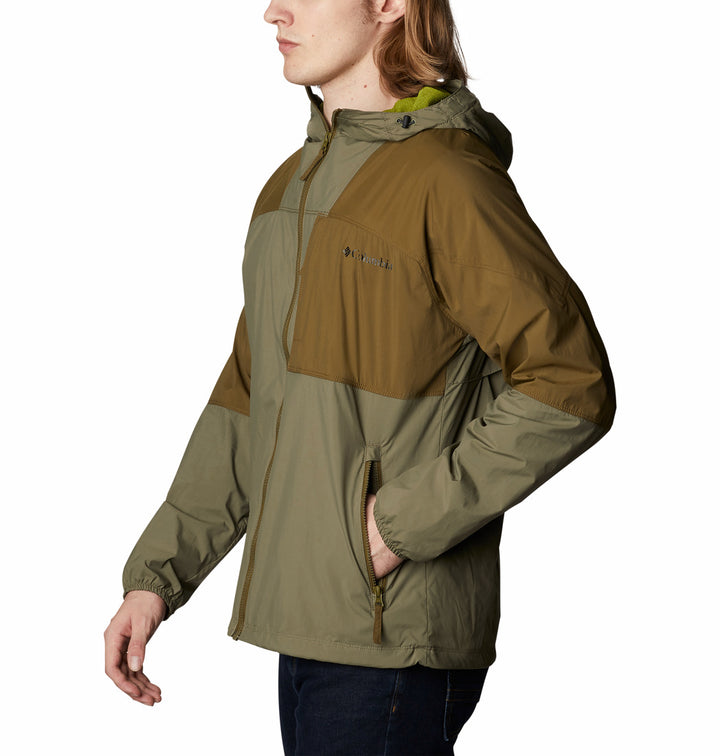 Chaqueta Columbia Wallowa Park en colores verde oliva y stone green con capucha y cierre frontal.