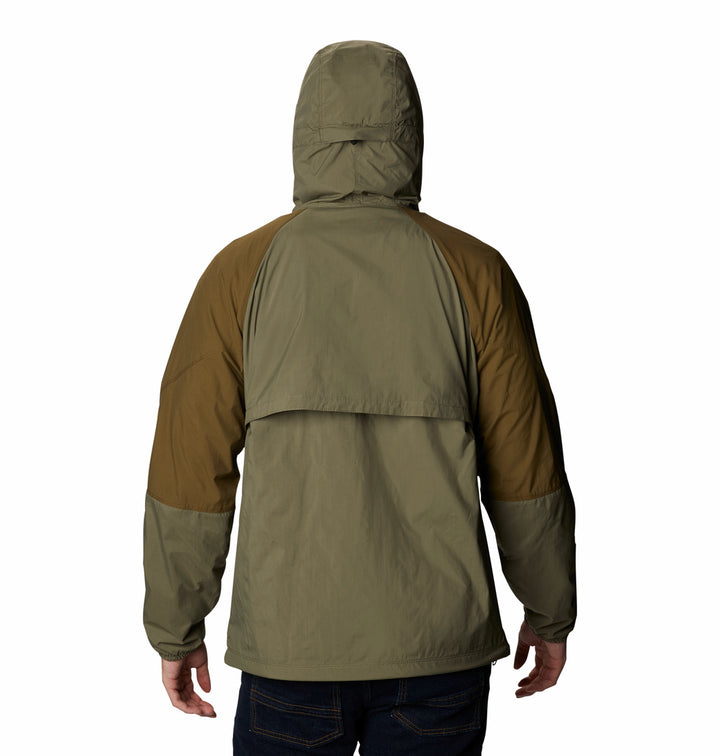 Chaqueta Columbia Wallowa Park en colores verde oliva y stone green con capucha y cierre frontal.