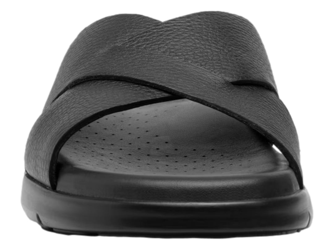 Sandalias Flexi color negro para hombre con diseño de correas cruzadas y suela ergonómica.