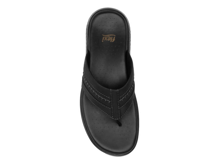 Sandalia Flexi color negro para hombre con diseño de dedo y suela cómoda.