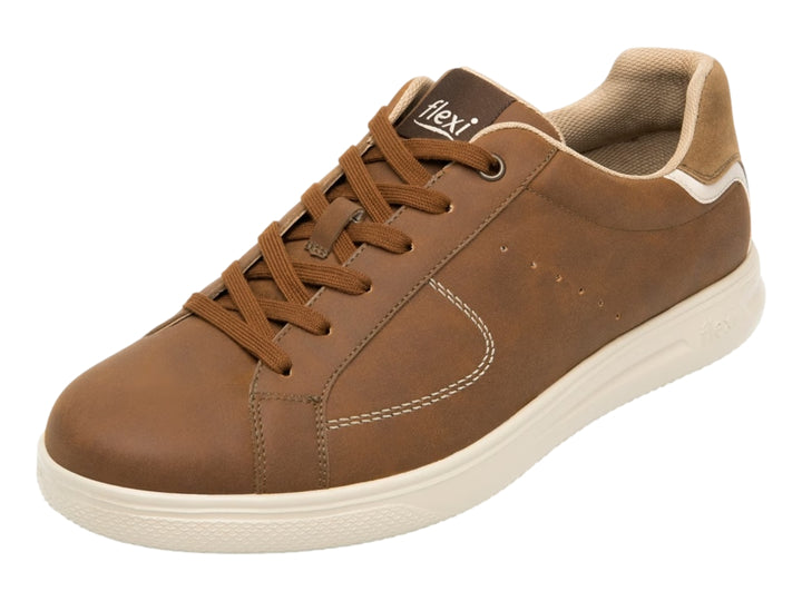 Zapato casual Flexi de color café con suela blanca y agujetas.