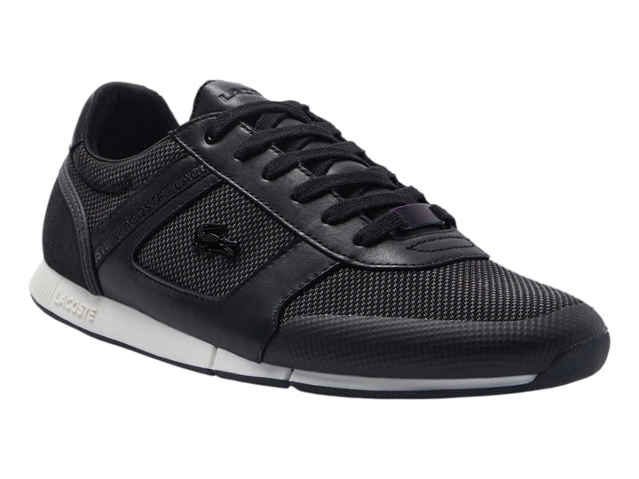 Tenis Lacoste Menerva color negro con suela blanca y detalles de malla.
