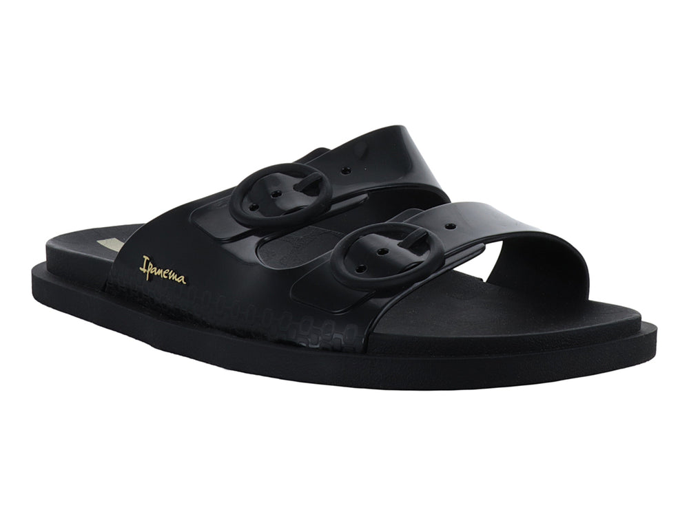 Sandalia Ipanema color negro con dos correas y hebillas, diseño slide.