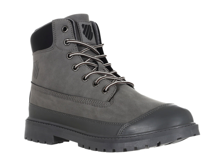 Bota casual K-Swiss de color gris con suela y cuello negro y cordones bicolor.