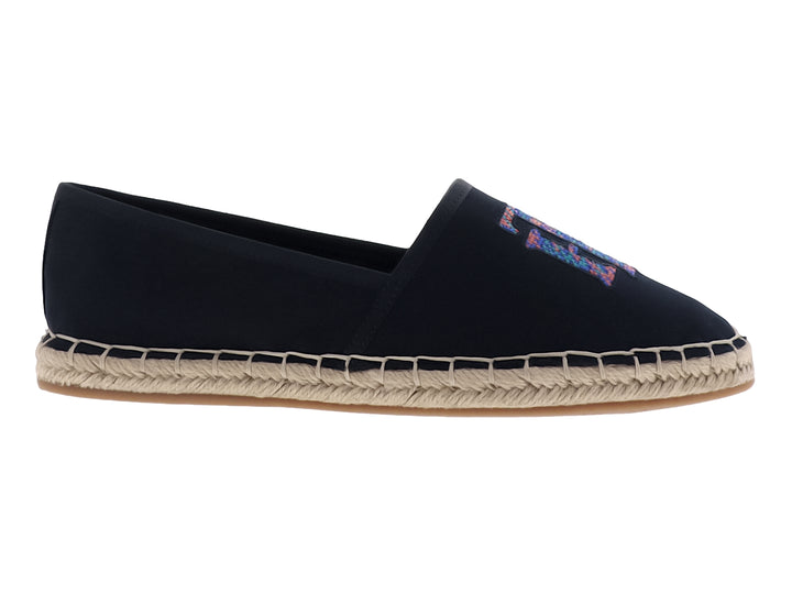 Alpargata Tommy Hilfiger para mujer en color azul marino con suela de cuerda beige.