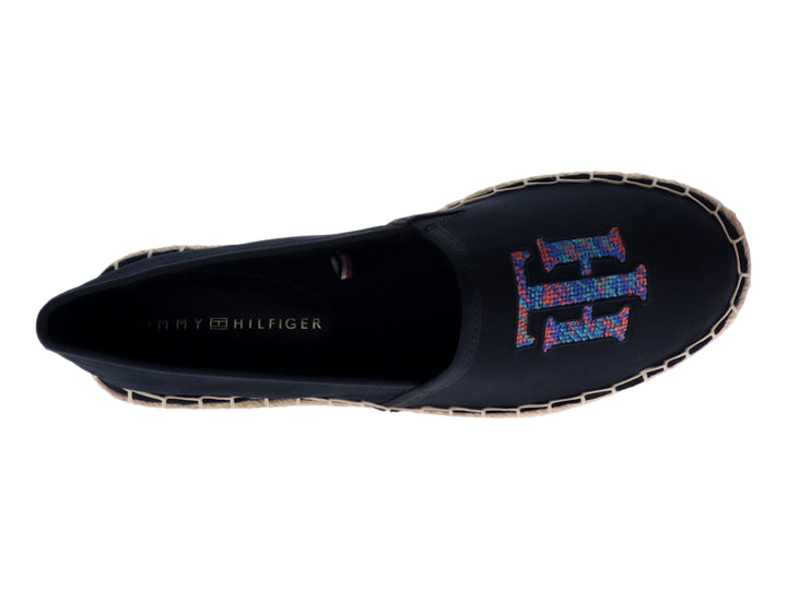 Alpargata Tommy Hilfiger para mujer en color azul marino con suela de cuerda beige.
