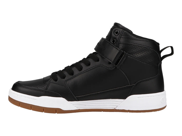 Tenis Champion Arena Power HI color negro con suela blanca y café, diseño de bota deportiva.