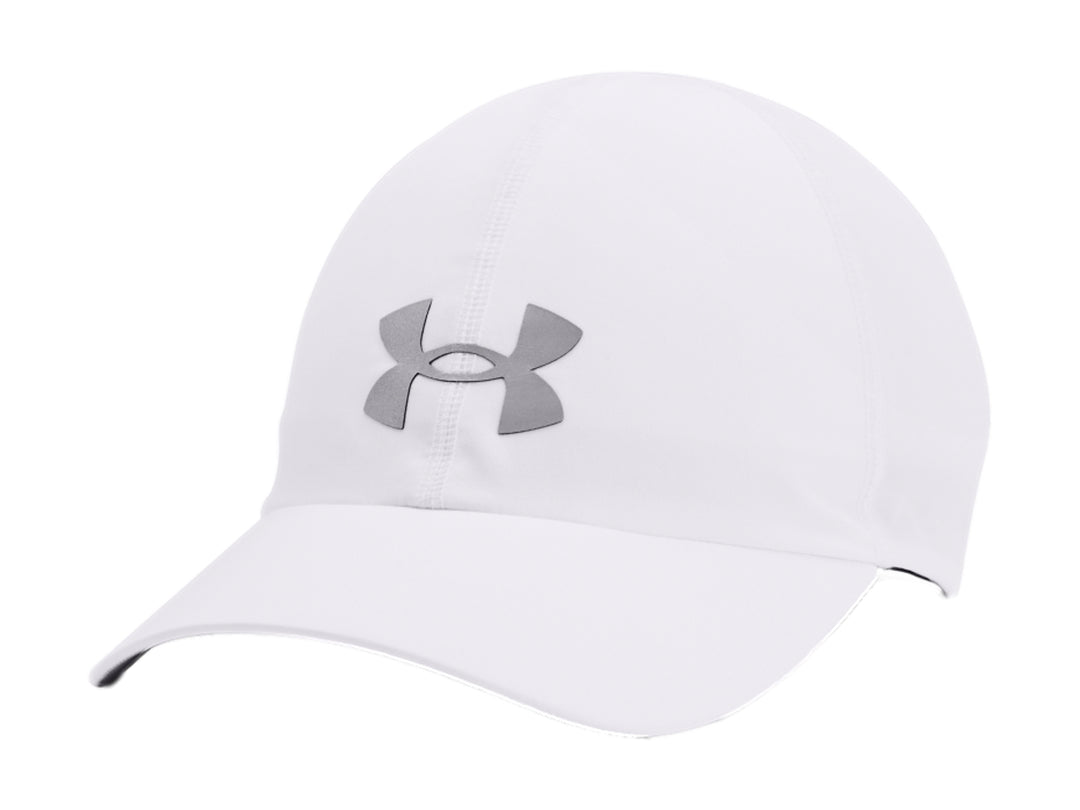 Gorra deportiva Under Armour de color blanco con logotipo gris en el frente y visera curva.