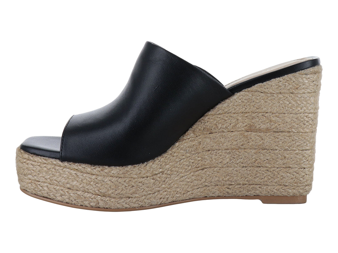 Sandalia de plataforma color negro con base de yute beige para mujer.