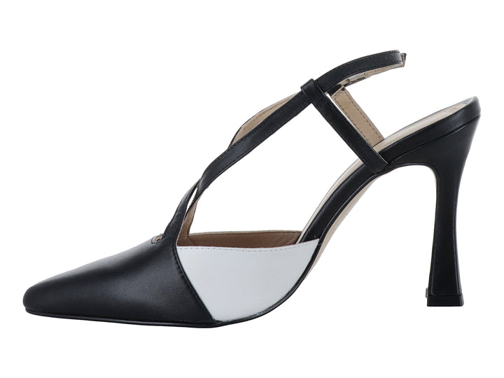 Sandalia de tacón alto marca Ascencio en colores negro y blanco con punta cerrada y correa al tobillo.