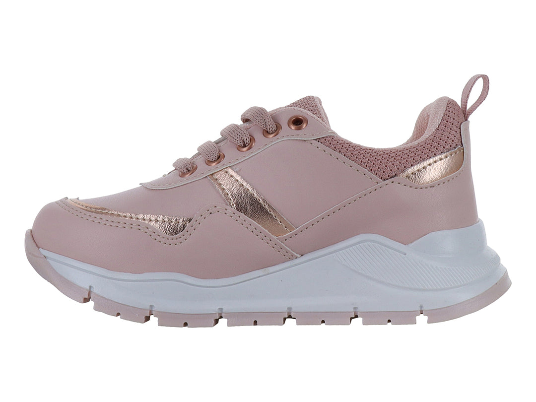 Tenis deportivos color rosa con suela blanca y detalles metálicos laterales.