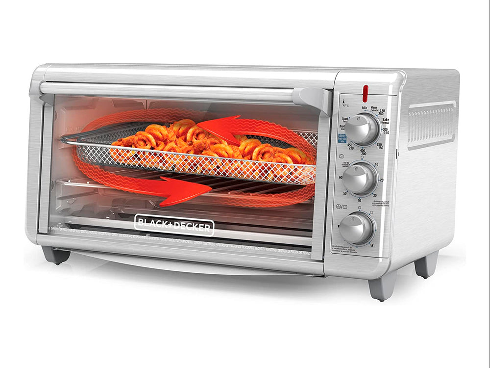 Horno tostador Black and Decker color plata con puerta de vidrio y controles laterales.