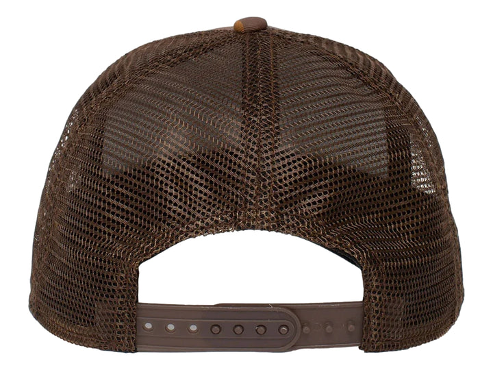 Gorra Goorin Bros Clay Henry con diseño de camuflaje y parche frontal con ilustración de una cabra.