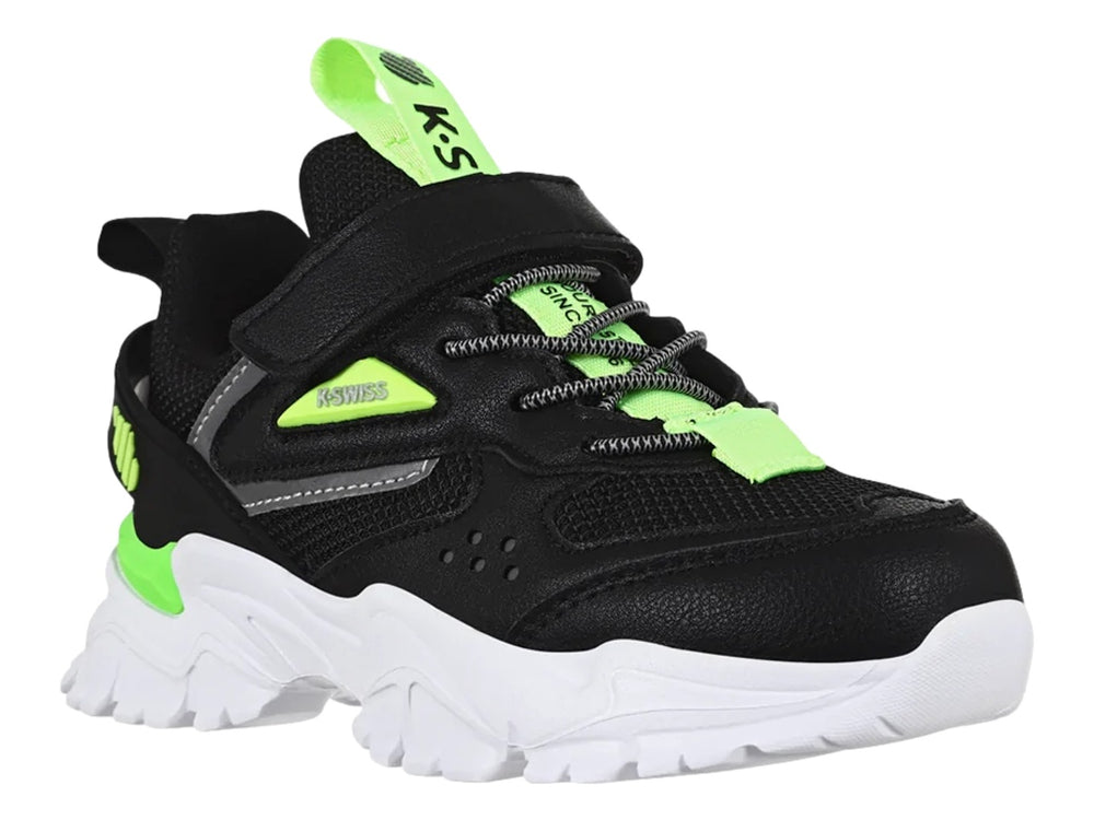 Tenis deportivos K-Swiss color negro con detalles en verde lima y suela blanca robusta.