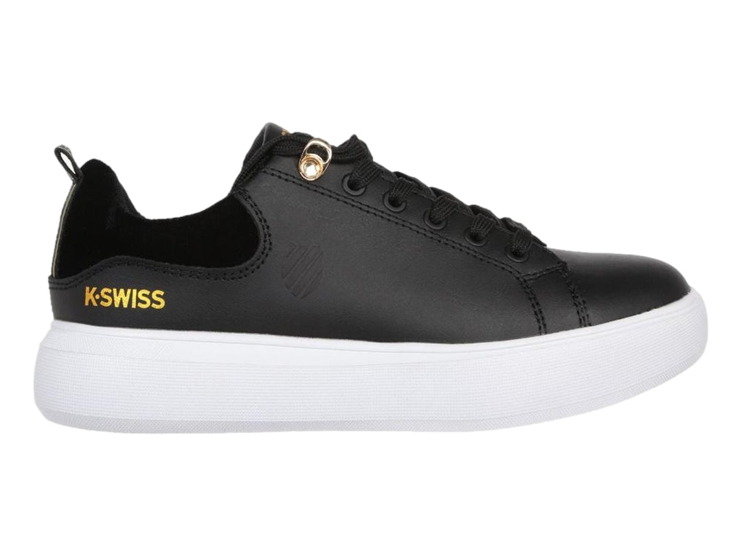Tenis K-Swiss color negro con suela blanca y detalles en dorado, estilo casual.