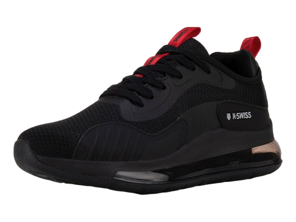 Tenis deportivos K-SWISS color negro con detalles en rojo y suela amortiguada transparente.